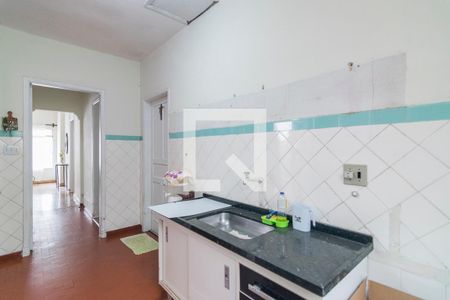 Casa à venda com 277m², 3 quartos e 2 vagas Casa à venda com 277m², 3 quartos e 2 vagasCozinha