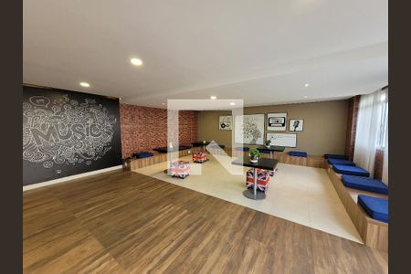 Apartamento à venda com 70m², 2 quartos e 1 vagaÁrea comum