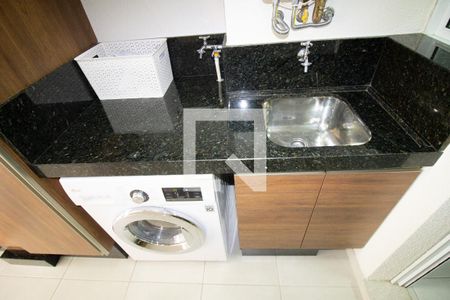 Apartamento à venda com 70m², 2 quartos e 1 vagaÁrea de Serviço