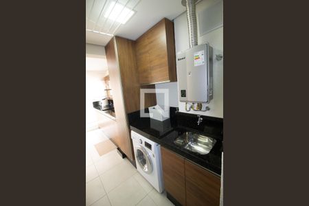 Apartamento à venda com 70m², 2 quartos e 1 vagaÁrea de Serviço