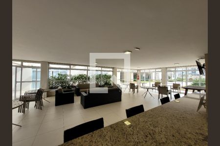 Apartamento à venda com 70m², 2 quartos e 1 vagaÁrea comum