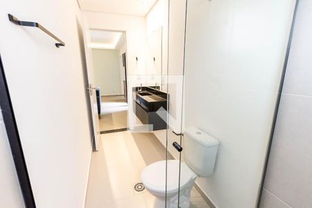 Banheiro de apartamento para alugar com 1 quarto, 50m² em Jardim do Trevo, Campinas