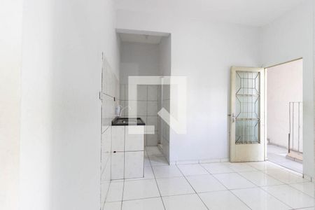 Cozinha de casa para alugar com 1 quarto, 40m² em Jardim Peri, São Paulo