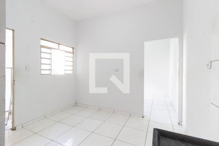 Casa para alugar com 40m², 1 quarto e sem vaga Casa para alugar com 40m², 1 quarto e sem vagaCozinha