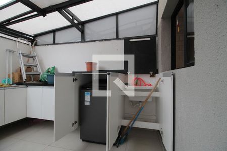 Apartamento à venda com 63m², 2 quartos e 1 vagaÁrea de Serviço