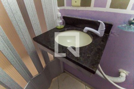 Lavabo de casa à venda com 2 quartos, 69m² em Vila Verde, São Paulo