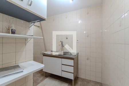 Cozinha de apartamento para alugar com 1 quarto, 50m² em Bela Vista, São Paulo