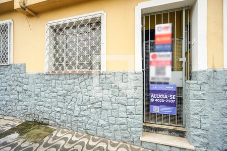 Casa para alugar com 70m², 2 quartos e sem vaga Casa para alugar com 70m², 2 quartos e sem vagaFachada