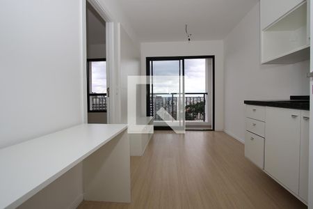 Sala/Cozinha de kitnet/studio para alugar com 1 quarto, 30m² em Sumaré, São Paulo