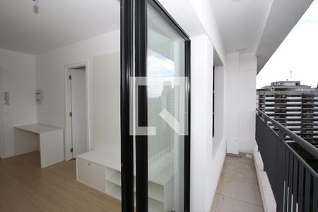 Studio para alugar com 30m², 1 quarto e sem vaga Studio para alugar com 30m², 1 quarto e sem vagaSala/Varanda