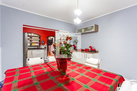 Casa à venda com 145m², 3 quartos e 2 vagas Casa à venda com 145m², 3 quartos e 2 vagasCozinha