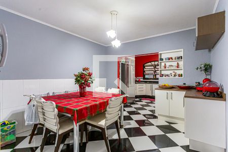 Casa à venda com 145m², 3 quartos e 2 vagas Casa à venda com 145m², 3 quartos e 2 vagasCozinha