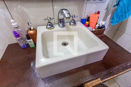 Casa à venda com 145m², 3 quartos e 2 vagas Casa à venda com 145m², 3 quartos e 2 vagasDetalhe do Banheiro da Suite