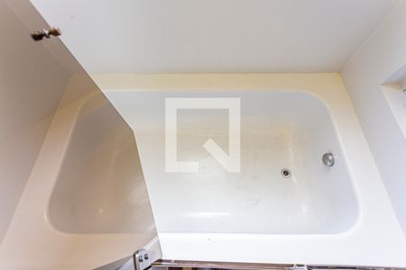 Apartamento à venda com 173m², 3 quartos e 2 vagasDetalhe do Banheiro da Suite