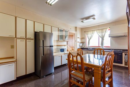 Apartamento à venda com 173m², 3 quartos e 2 vagasCozinha