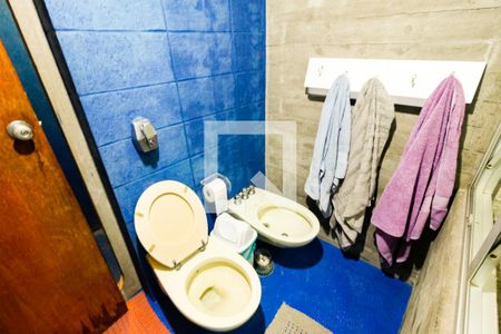 Casa à venda com 400m², 5 quartos e 5 vagasBanheiro 