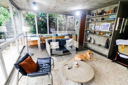 Sala  de casa à venda com 5 quartos, 400m² em Jardim Viana, São Paulo