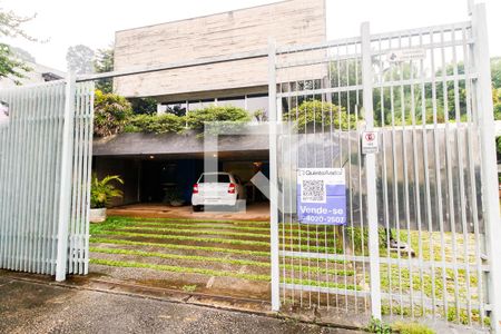 Casa à venda com 400m², 5 quartos e 5 vagasFachada