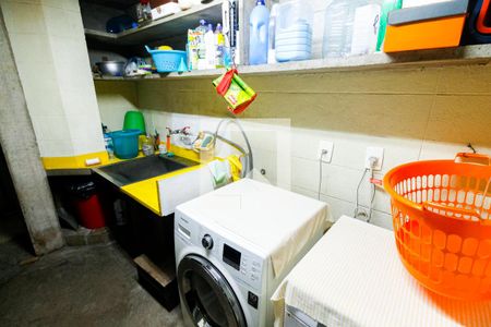 Casa à venda com 400m², 5 quartos e 5 vagasÁrea de Serviço