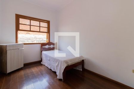Casa à venda com 186m², 3 quartos e 3 vagas Casa à venda com 186m², 3 quartos e 3 vagasQuarto 2