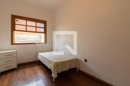 Casa à venda com 186m², 3 quartos e 3 vagas Casa à venda com 186m², 3 quartos e 3 vagasQuarto 3