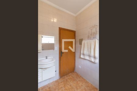 Casa à venda com 186m², 3 quartos e 3 vagas Casa à venda com 186m², 3 quartos e 3 vagasBanheiro