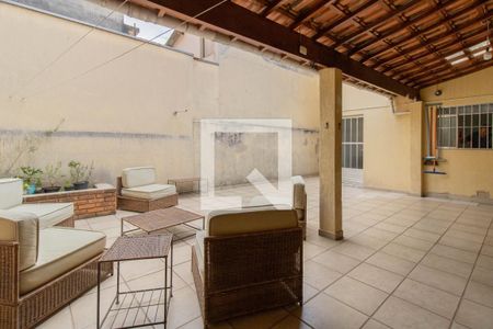Casa à venda com 186m², 3 quartos e 3 vagas Casa à venda com 186m², 3 quartos e 3 vagasÁrea Externa
