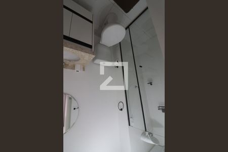 Banheiro  de kitnet/studio para alugar com 1 quarto, 25m² em Santana, São Paulo