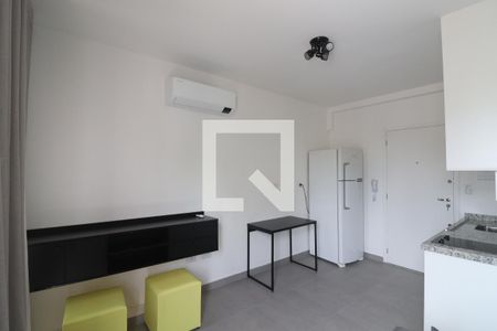 Sala  de kitnet/studio para alugar com 1 quarto, 25m² em Santana, São Paulo