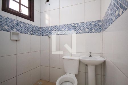 Banheiro de casa para alugar com 1 quarto, 35m² em Novo Osasco, Osasco