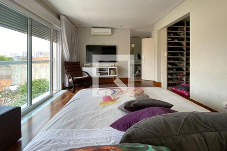 Casa à venda com 390m², 3 quartos e 6 vagas Casa à venda com 390m², 3 quartos e 6 vagasSuíte 3