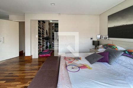 Casa à venda com 390m², 3 quartos e 6 vagas Casa à venda com 390m², 3 quartos e 6 vagasSuíte 3