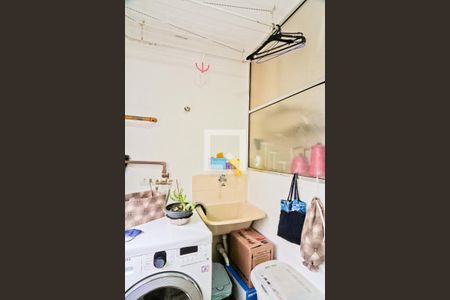 Apartamento para alugar com 64m², 2 quartos e 1 vagaÁrea de Serviço