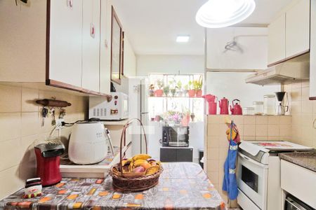 Apartamento para alugar com 64m², 2 quartos e 1 vagaCozinha