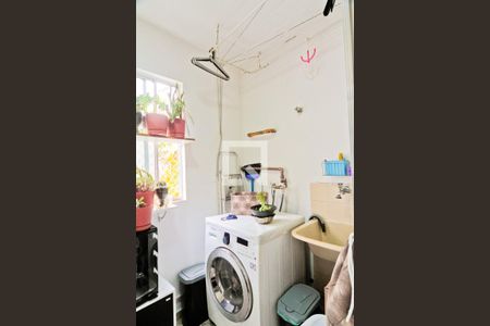 Apartamento para alugar com 64m², 2 quartos e 1 vagaÁrea de Serviço