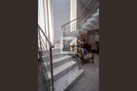 Escada de casa de condomínio à venda com 4 quartos, 339m² em Loteamento Reserva Ermida, Jundiaí