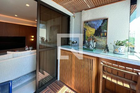 Varanda de apartamento à venda com 1 quarto, 46m² em Vila Nova Conceição, São Paulo