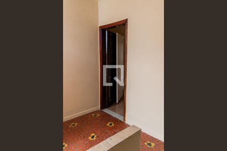 Casa para alugar com 70m², 2 quartos e sem vagaEntrada