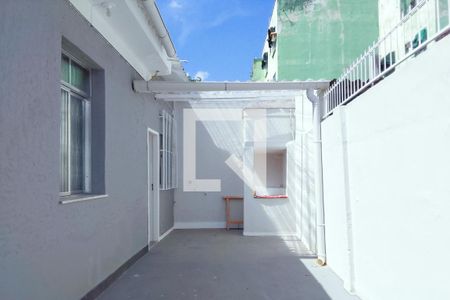 Casa para alugar com 55m², 2 quartos e 2 vagasÁrea Externa