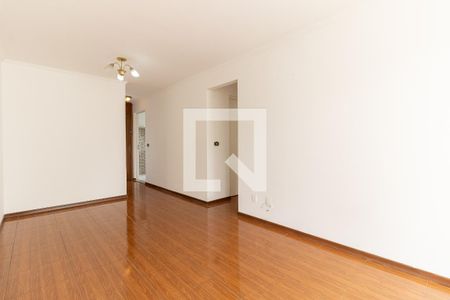 Apartamento para alugar com 65m², 2 quartos e 1 vagaSala