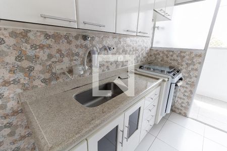 Apartamento para alugar com 65m², 2 quartos e 1 vagaCozinha