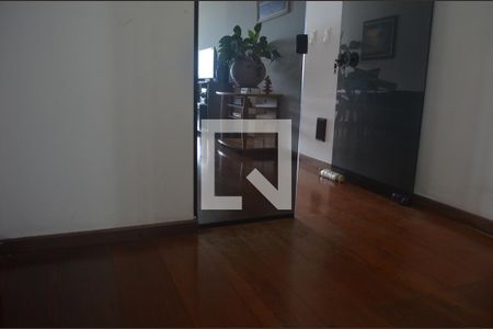 Hall de entrada de apartamento para alugar com 4 quartos, 210m² em Itararé, São Vicente