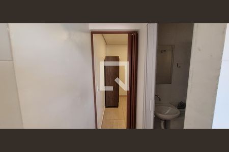 Corredor de apartamento para alugar com 1 quarto, 15m² em Jardim Jussara, São Paulo