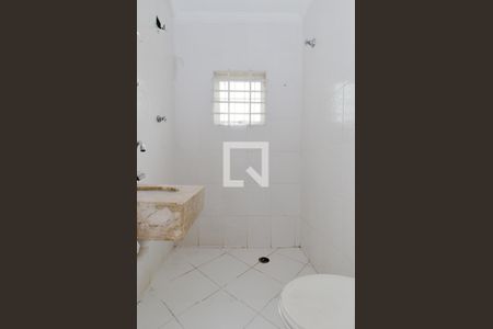 Casa à venda com 180m², 3 quartos e 4 vagasBanheiro Social