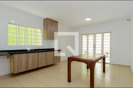 Casa à venda com 180m², 3 quartos e 4 vagasCozinha