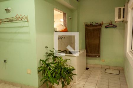 Casa à venda com 400m², 5 quartos e 5 vagasÁrea de Serviço