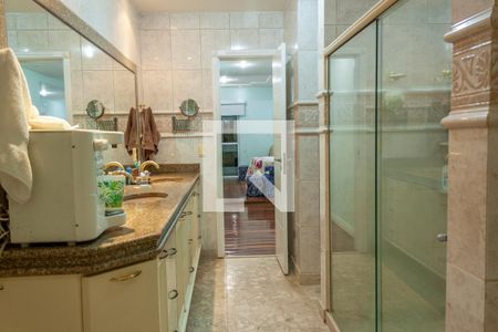 Casa à venda com 400m², 5 quartos e 5 vagasBanheiro Quarto 5