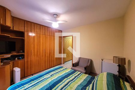 Casa à venda com 210m², 3 quartos e 2 vagas Casa à venda com 210m², 3 quartos e 2 vagasQuarto 3 - Suíte