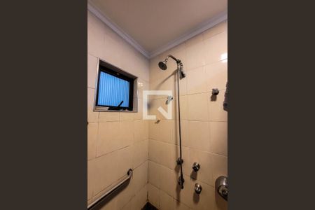 Casa à venda com 210m², 3 quartos e 2 vagas Casa à venda com 210m², 3 quartos e 2 vagasBanheiro Quarto 3 - Suíte