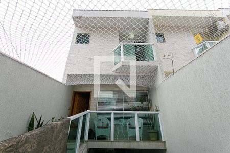 Casa à venda com 180m², 3 quartos e 4 vagasFachada